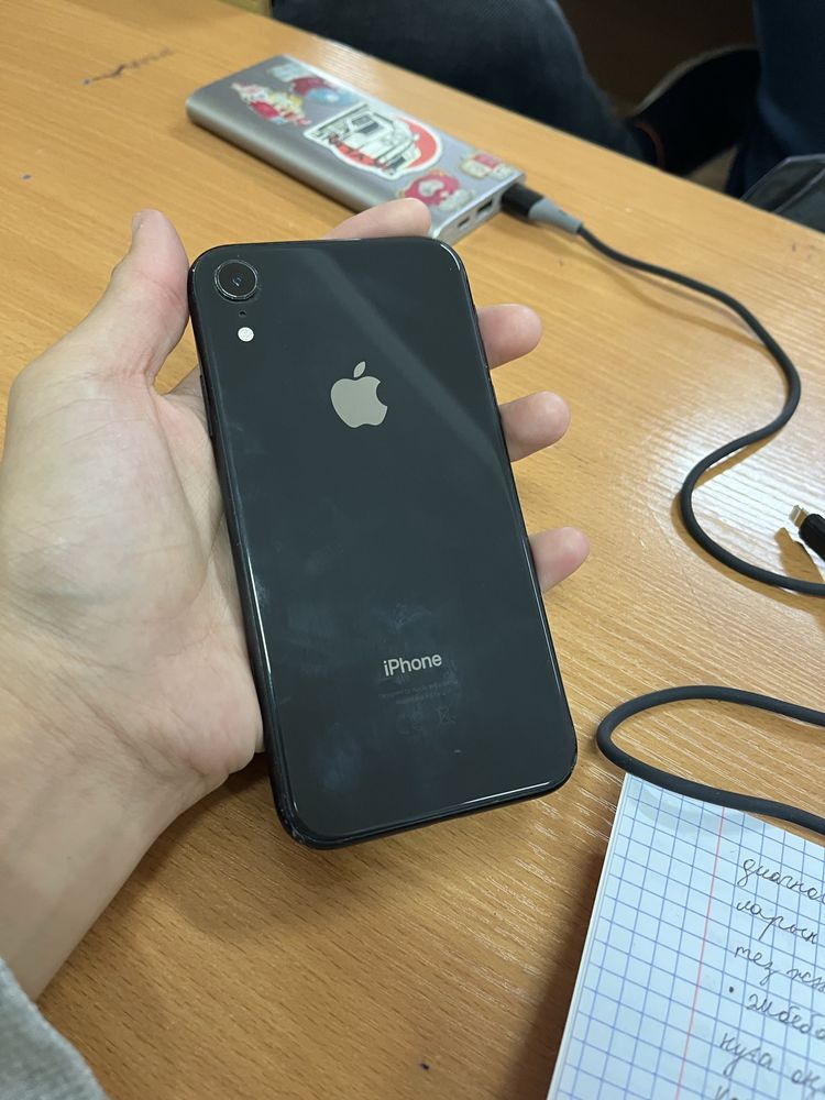 Продается айфон XR