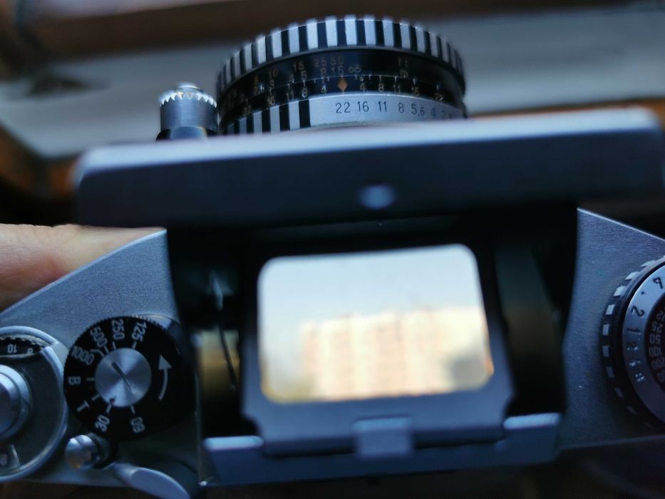 Фотоапарат Екзакта