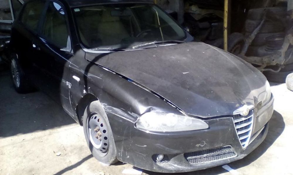 Alfa romeo 147 1.9 jtd на части