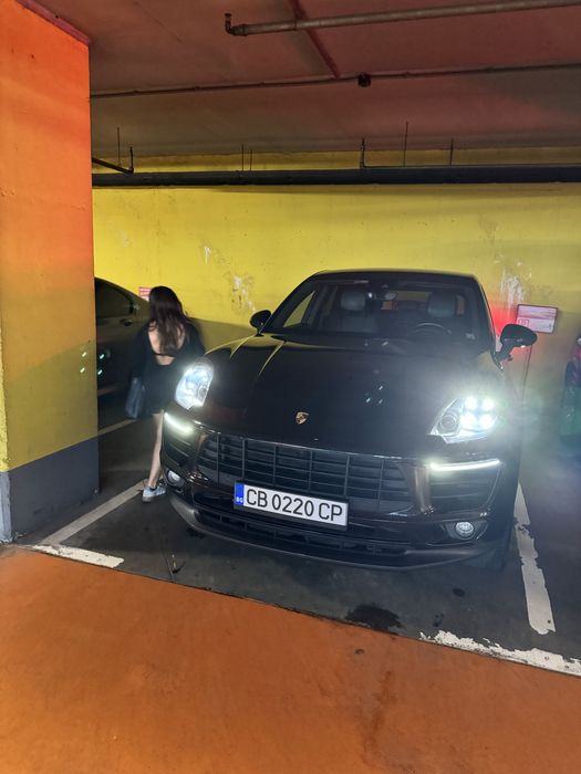 Porshe Macan S 2016