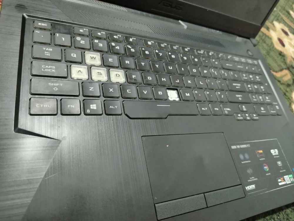 Asus tuf f17 gaming i5 11260h