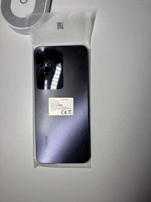 Realme Note 60 – чисто нов, пълен комплект + 36 месеца гаранция