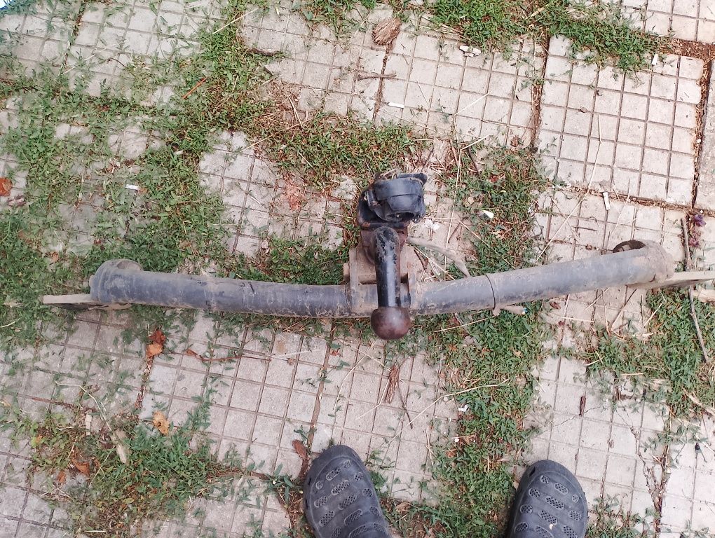 Части за Тойота Авенсис