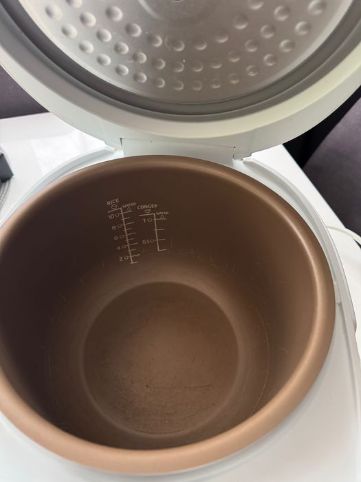 Мултикукър Philips HD3037/70 – 5L, 980W