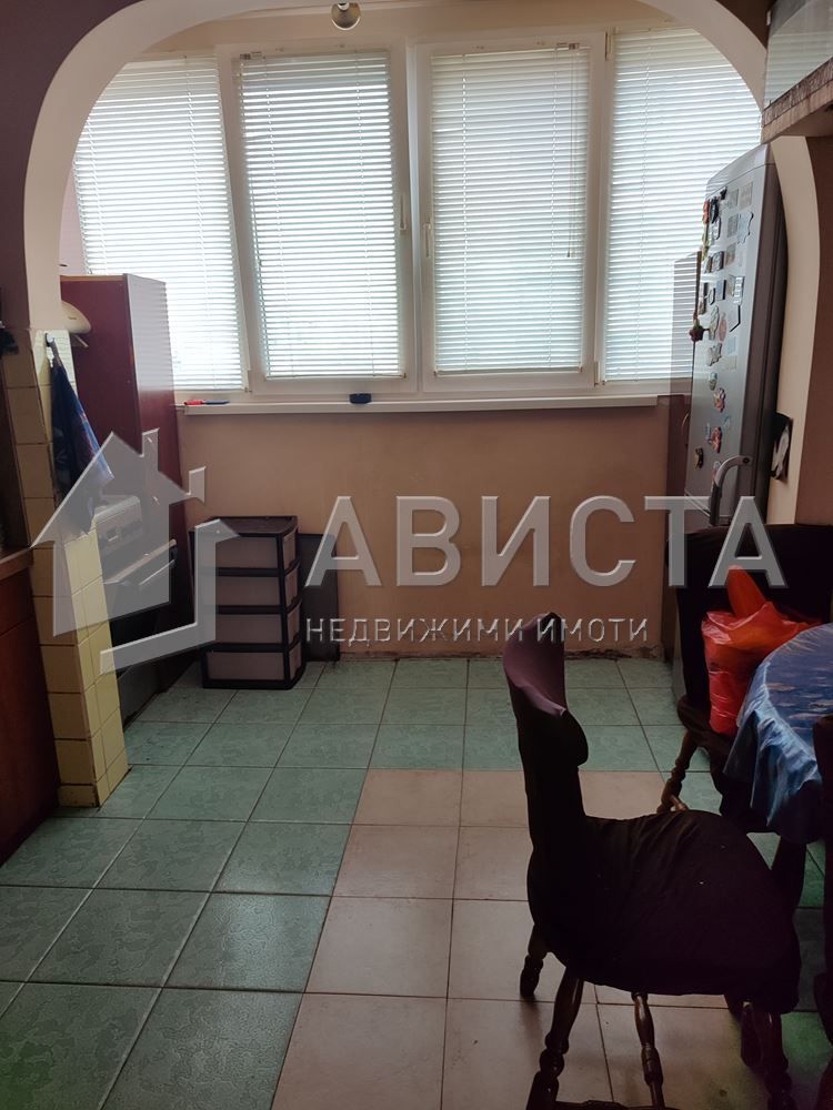 3-стаен в София-Връбница 1 площ 84