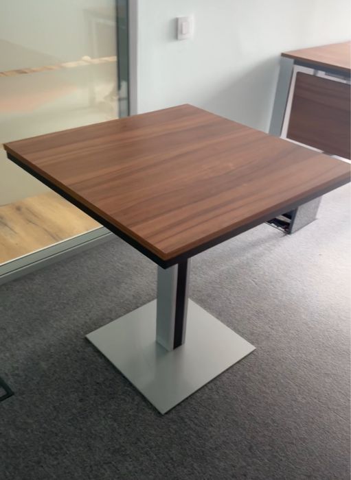 Masa cafea/ birou/Receptie PREMIUM -Cadru metal•Blat stejar 70x70x75cm