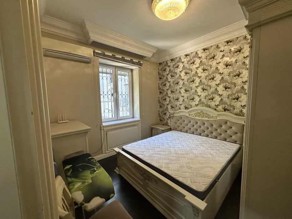 Сдается квартира 2/1/4 в Ш.Руставели 861*