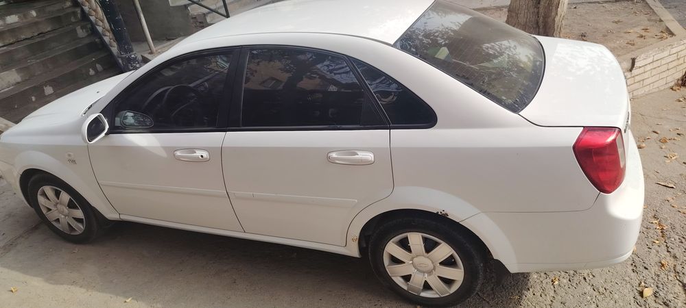 Продам Lacetti 1.8
