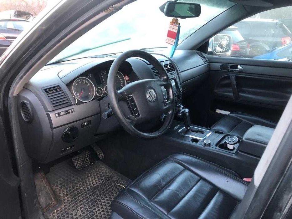 Dezmembram Vw Touareg 3.2 benzina