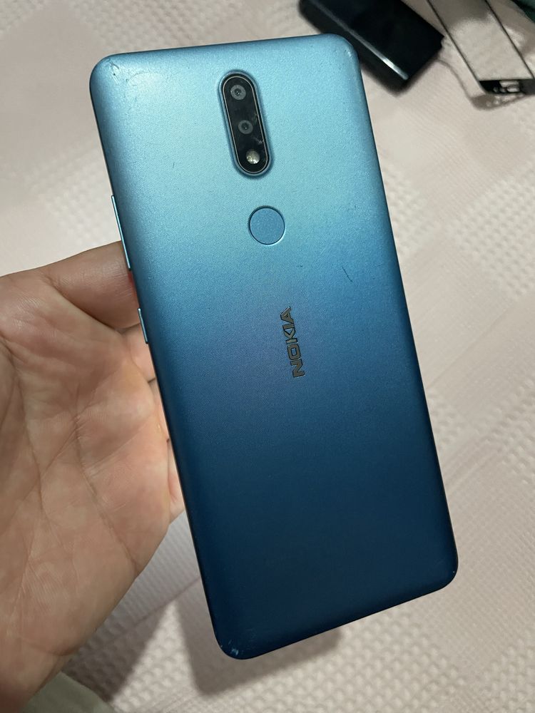 Nokia 8 xolatiyaxshi