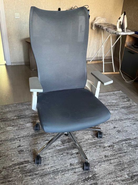 Игровой/рабочий ПК (4060TI) + 2 монитора + геймпад + микрофон + кресло