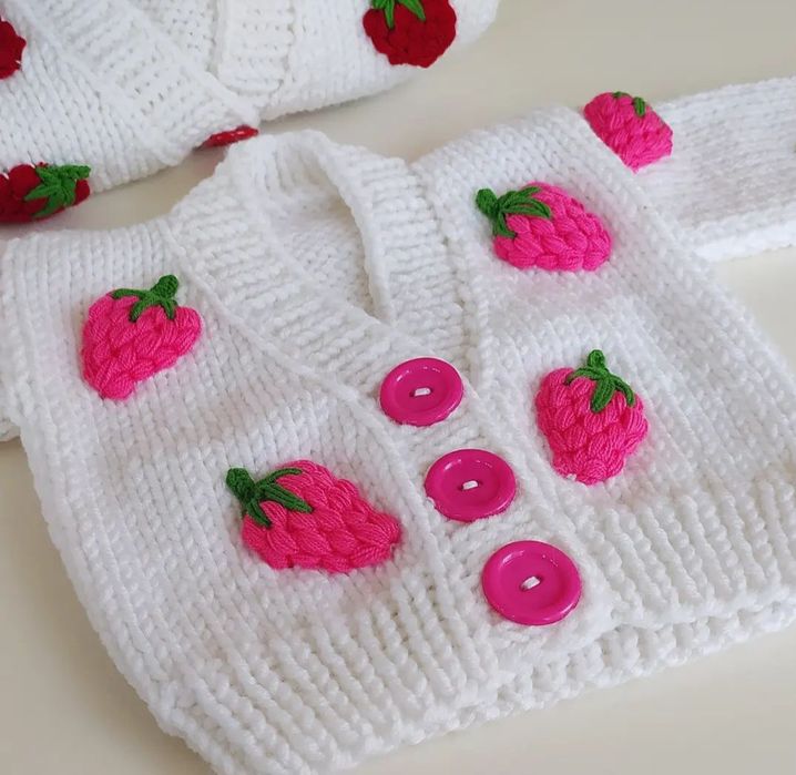 Cardigane tricotate căpșuni / bentita cadou