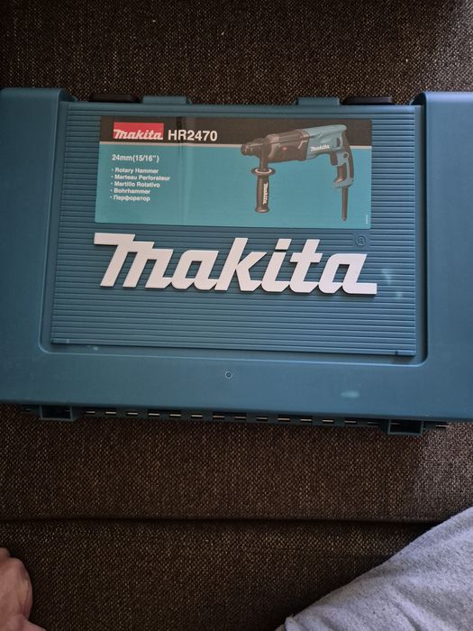 BBormasina, ciocan rotopercutor Makita