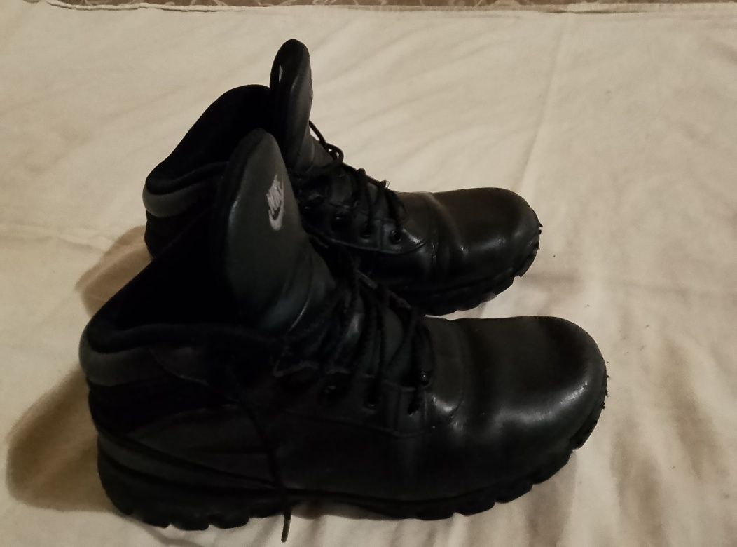 Nike маратонки 2бр + други