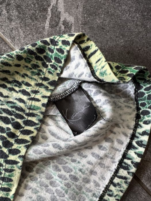 Tricou karl kani verde in stare foarte buna