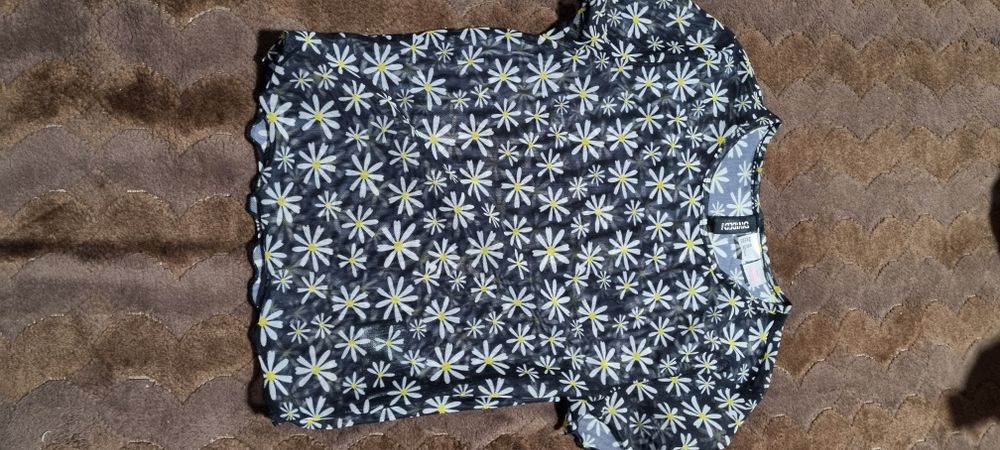 Topuri fete xs si fusta