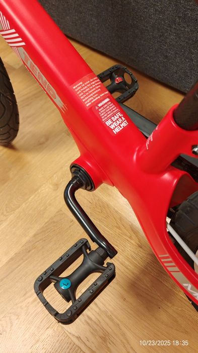 SmarTrike Xtend 3v1 баланс и педали