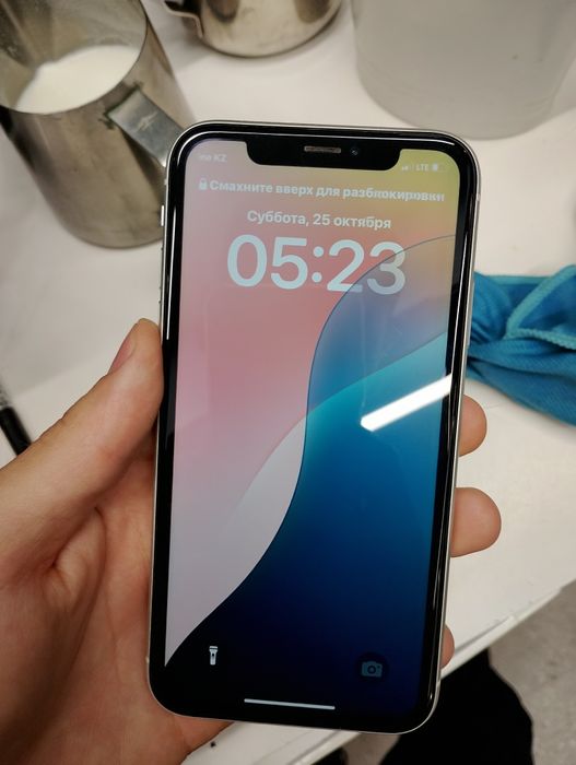 iPhone XR 64 гига