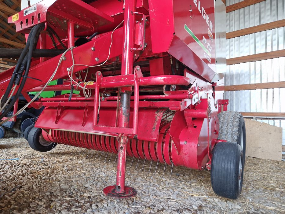 Presă balotiera Welger RP 202 LELY