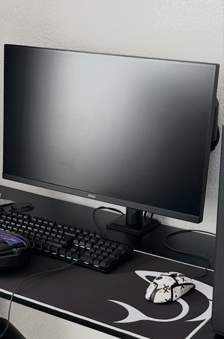 Геймърски монитор MSI MAG 275F+Arctic X1-3D