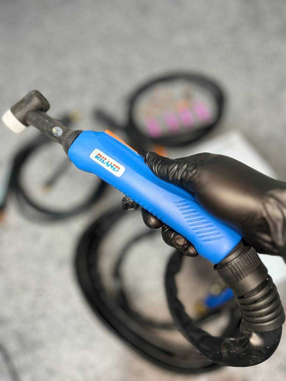 AuroraPRO inter tig 200 pulse