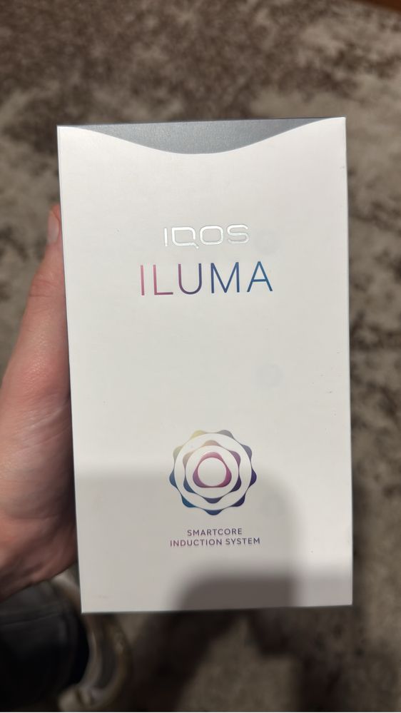 Vand Iqos Iluma Negru sigilat