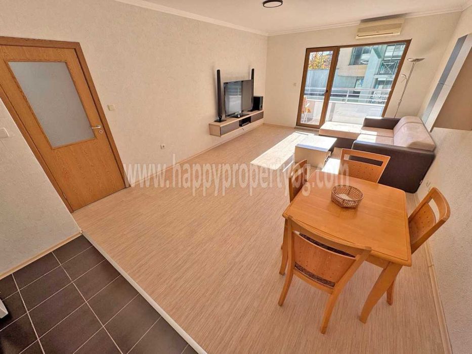 Продава се Двустаен апартамент в к.к. Слънчев бряг - 75 кв.м за 1060 €/кв.м - Снимка #3