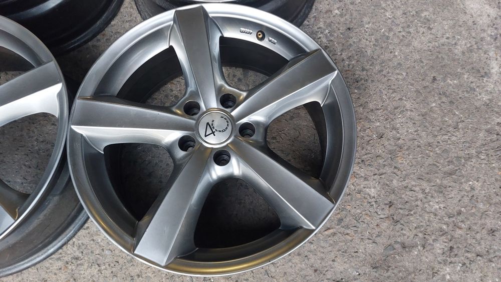 Джанти 5х114.3 Dezent 18 цола 5x114.3