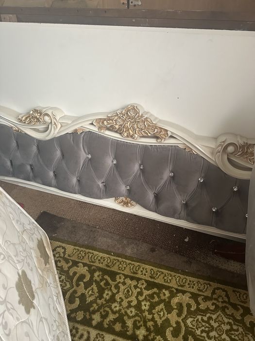 Продам кровать большая