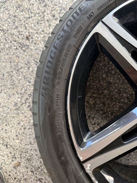 Гума за кола mercedes cla200 d