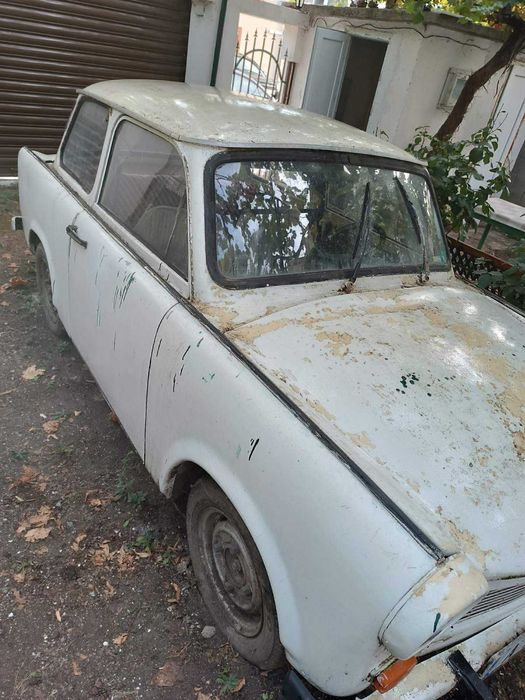 Продавам Трабант 601