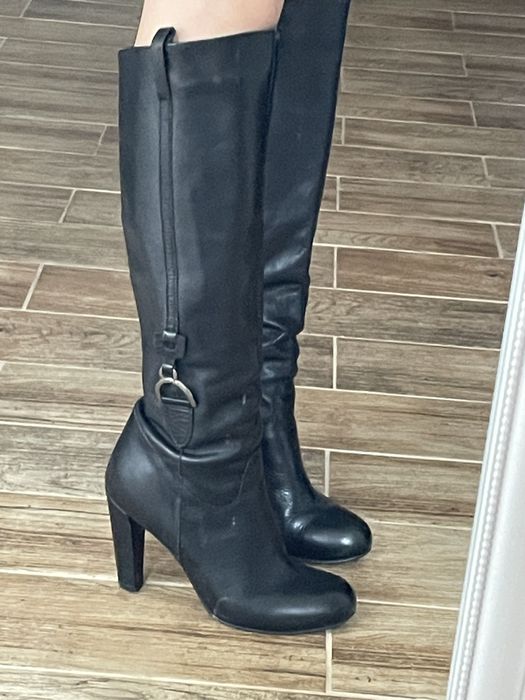 Дамски кожени ботуши