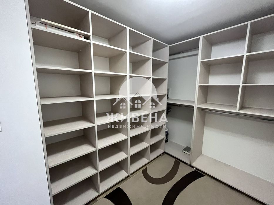 Дава се под наем Многостаен апартамент в с. Тополи, Област Варна - 140 кв.м за 409 € - Снимка #11