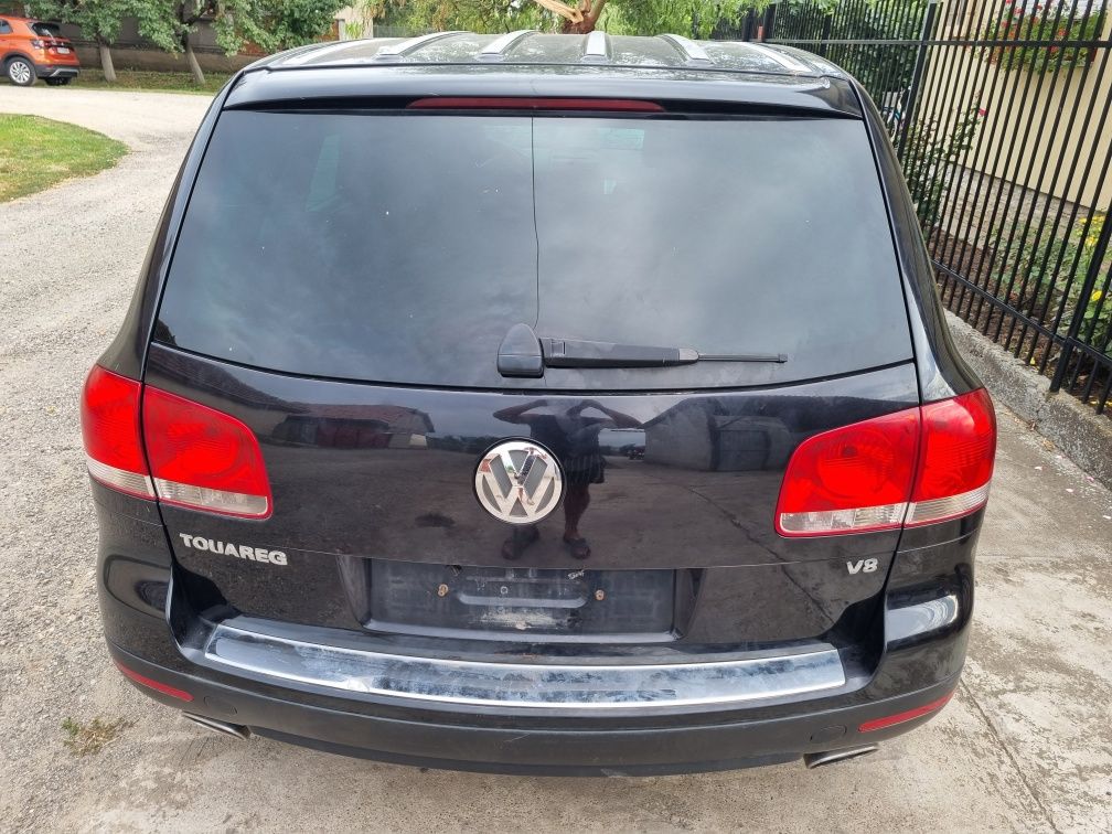 Dezmembrez vw touareg v8 4.2 benzina