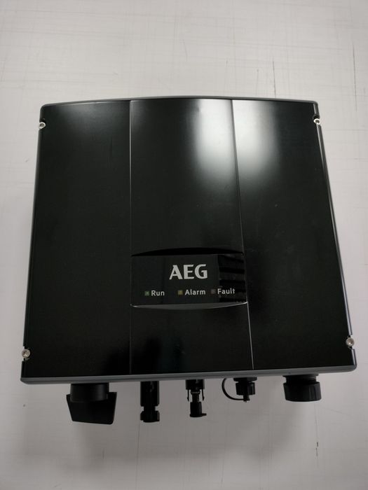 AEG соларен инвертор 1kw