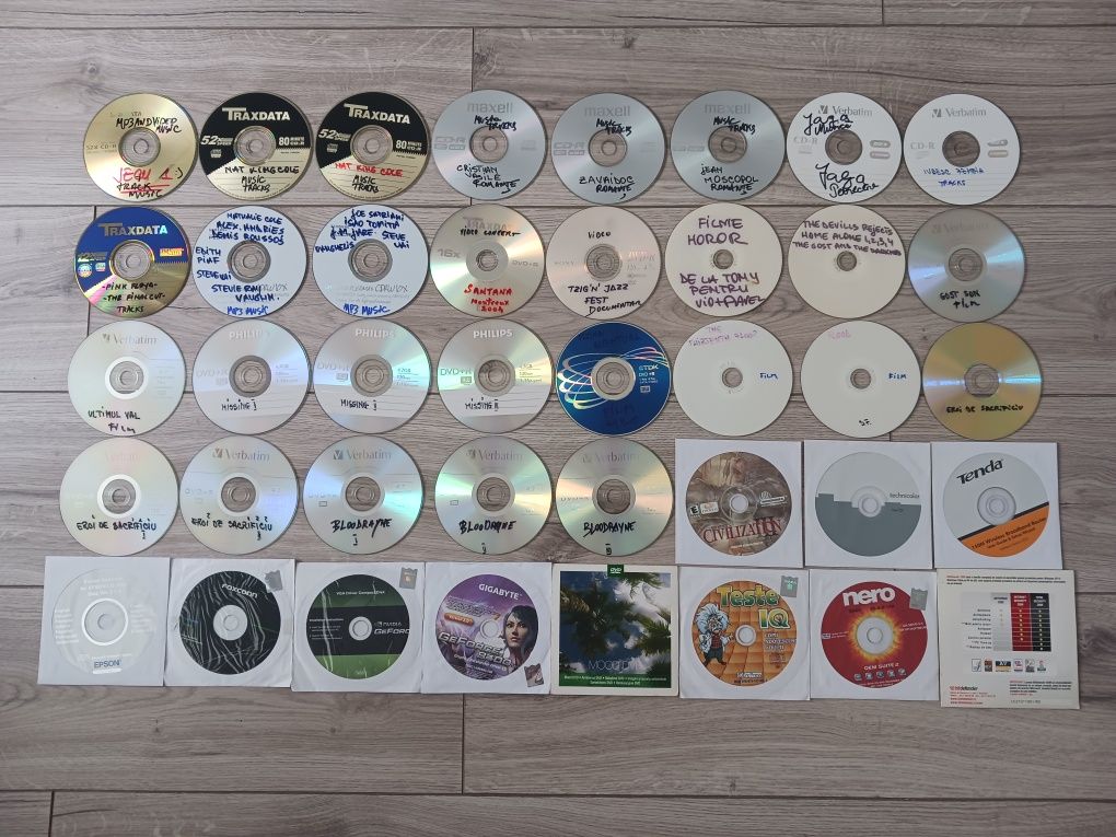 CDuri/DVDuri Muzica Internationala/Romaneasca/Audiobookuri/Filme etc.