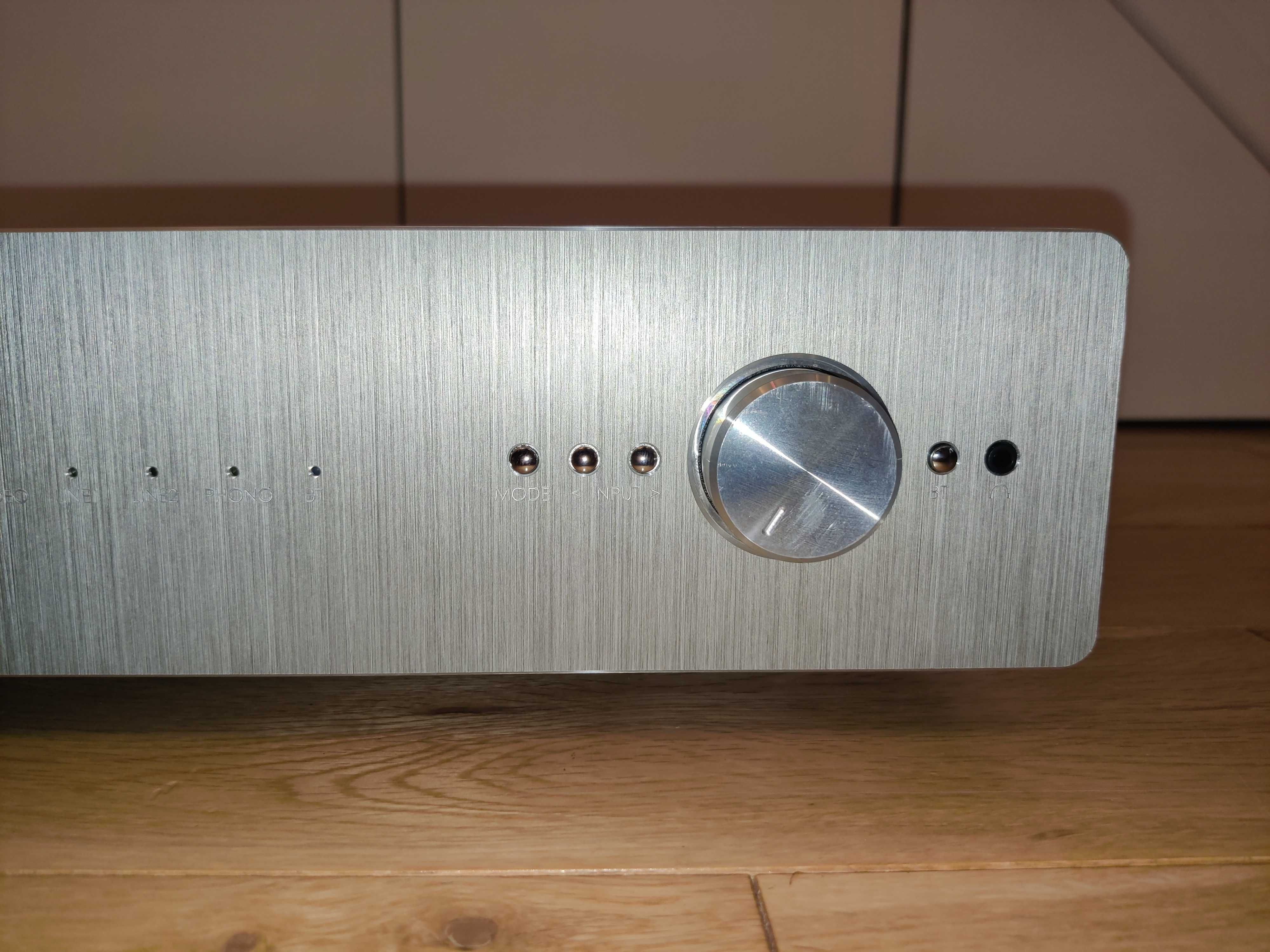 Roksan Kandy K3 Интегриран Стерео Hi-Fi Усилвател
