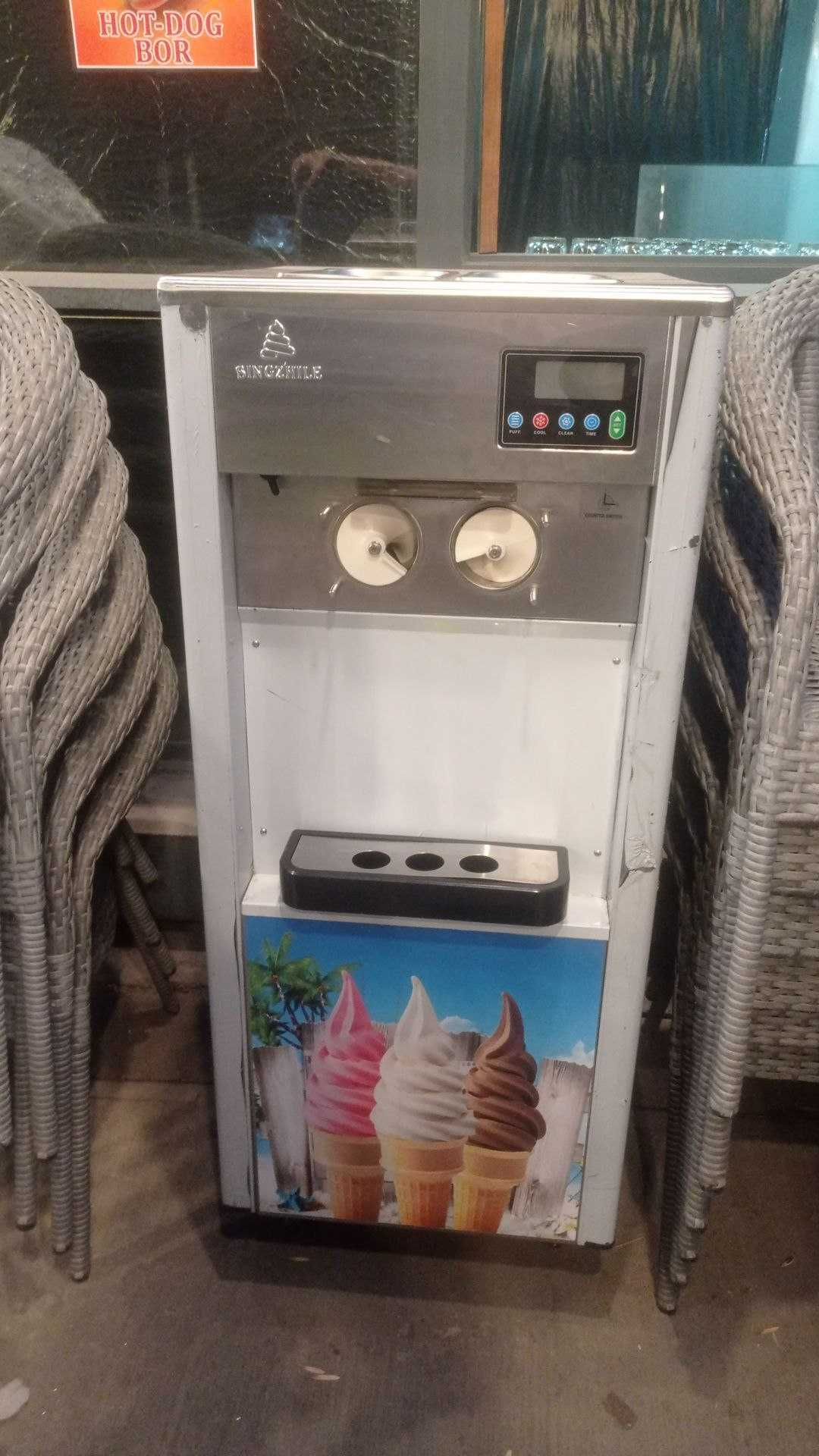Frezer sotiladi, 200 v li