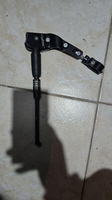 Cric picior sprijin bucicleta