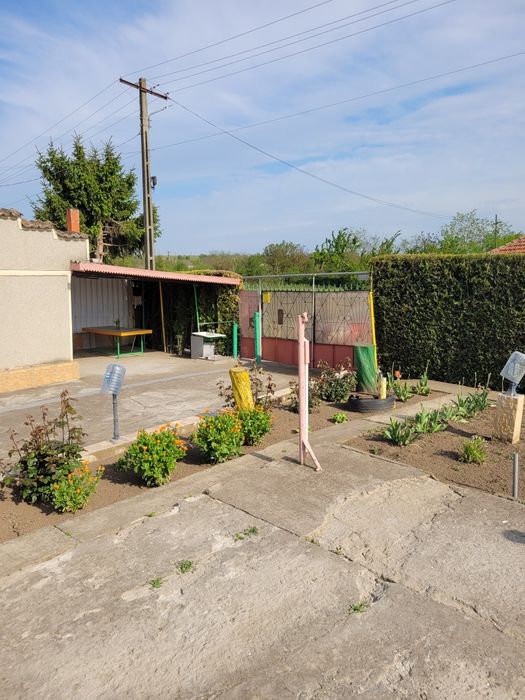 Vand casă com Comana ,sat Orzaru,jud Constanta