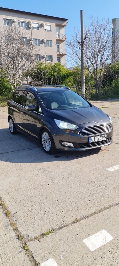Ford Grand C Max 7 locuri