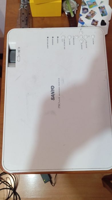 Продам проектор.