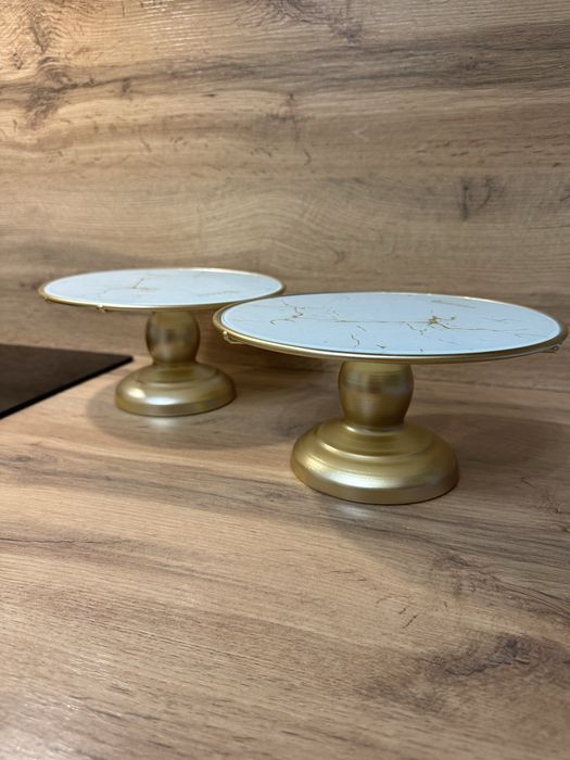 Продам менажницу, 2шт за 5000