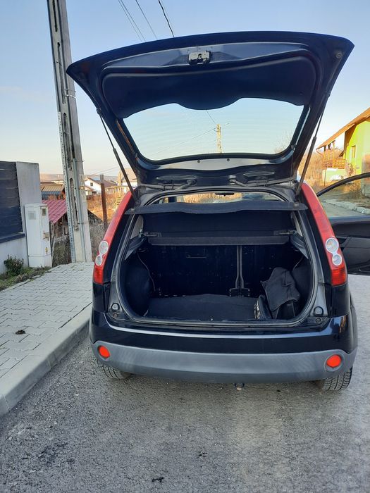 Ford Fiesta 1.3 benzină