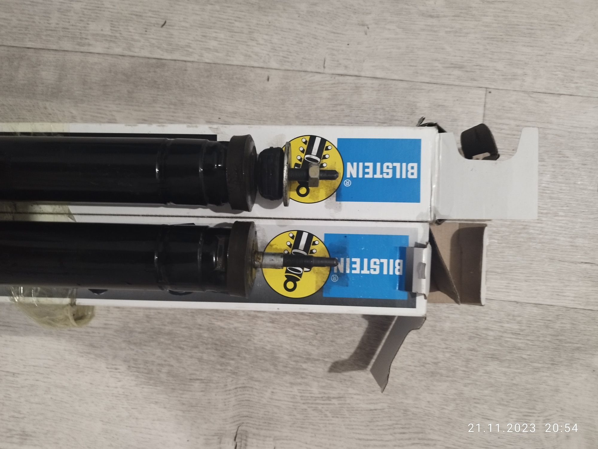 Стойка амортизатора W210 Bilstein