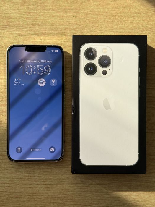 Vând iPhone 13 Pro Silver 128GB