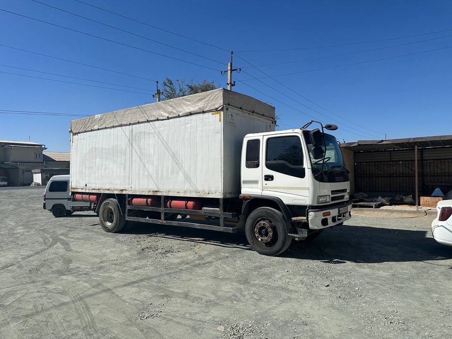 ISUZU FVR 33  2013