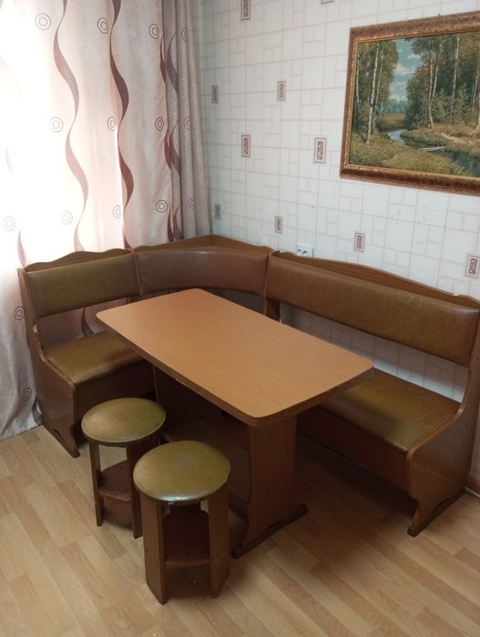 Кухонный уголок в хорошем состоянии