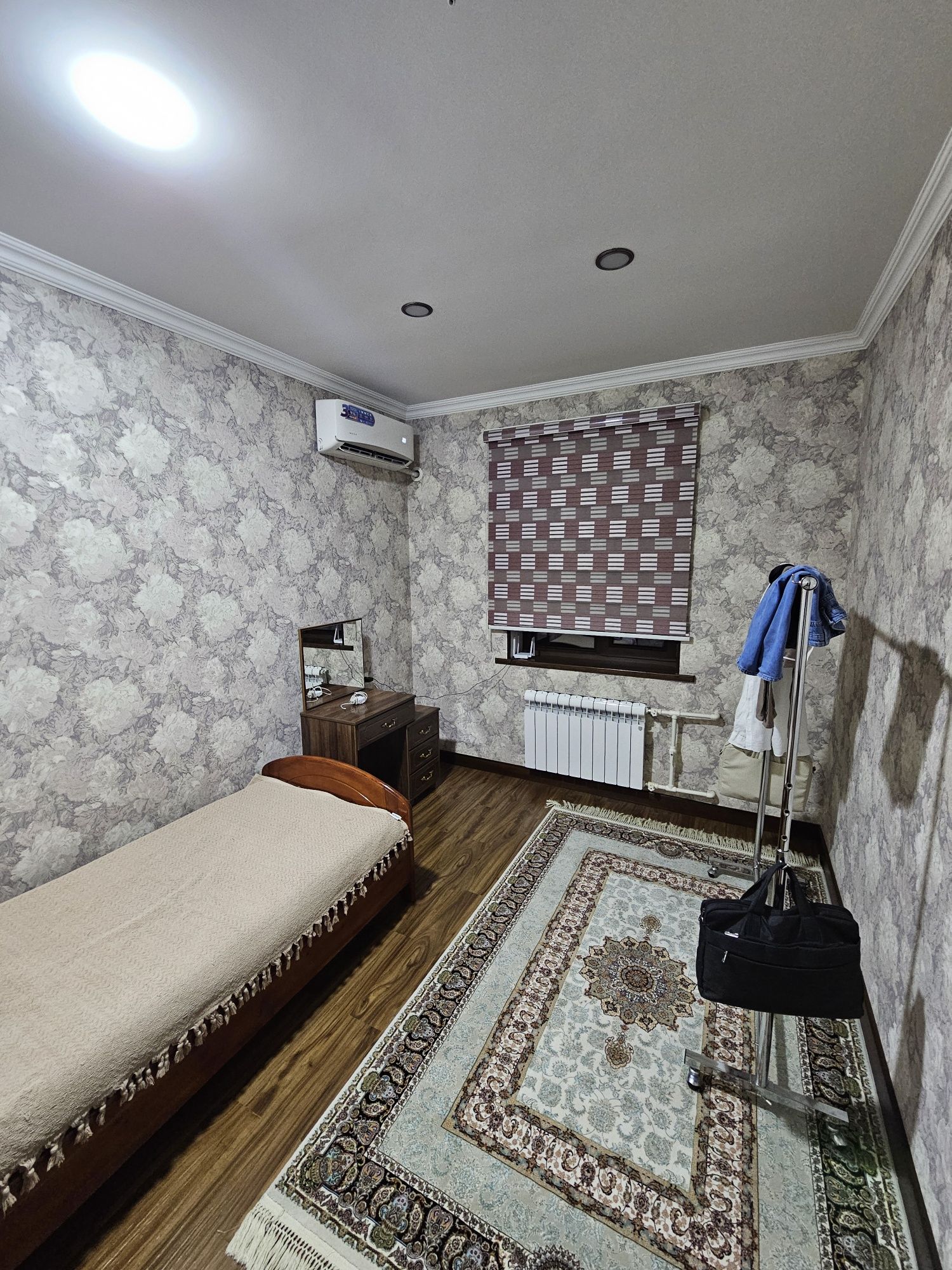 Продаётся 4-х комнатная квартира под офис. 97м2