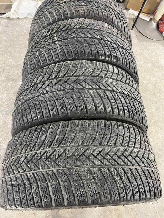 Bridgestone R20 255/35/20 зимни